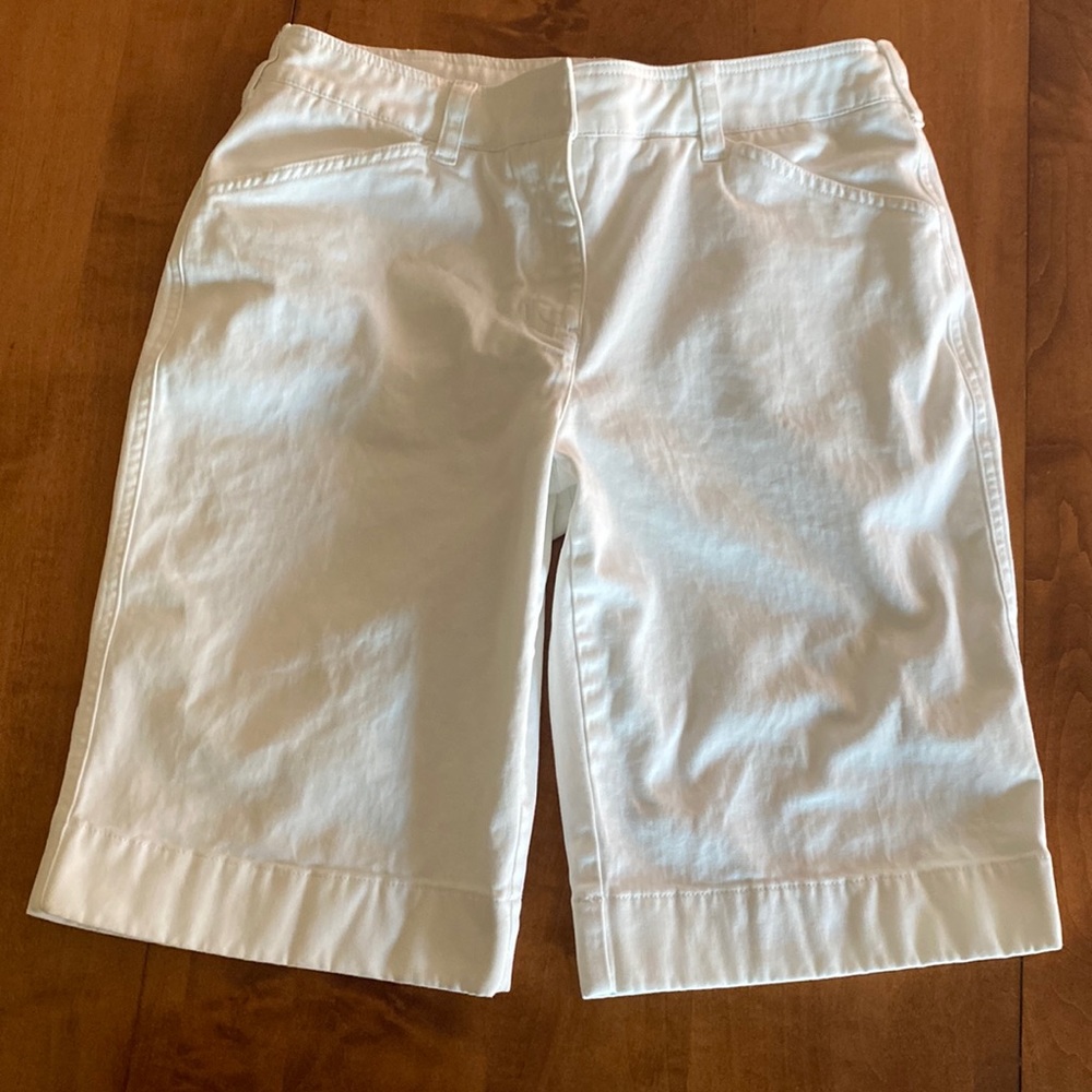 Jones New York Sport White Bermuda Shorts